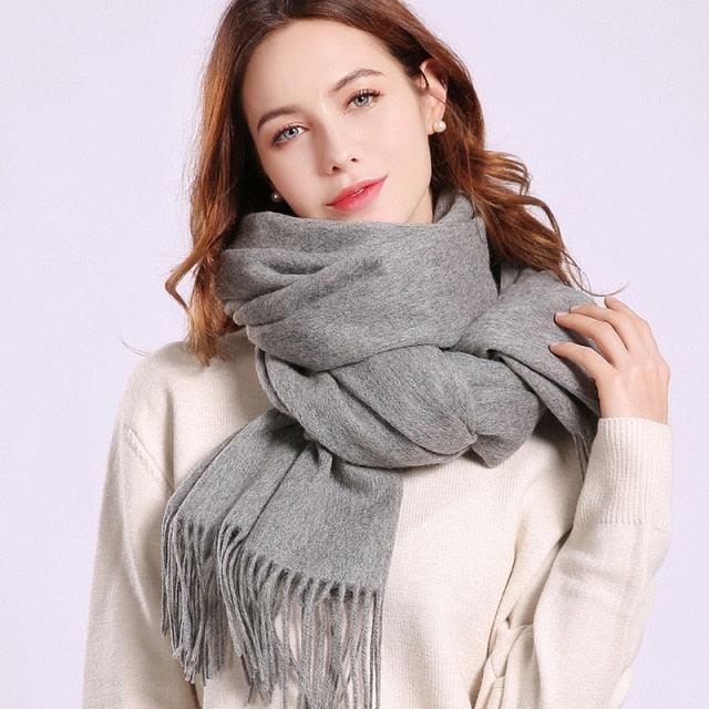 New Autumn Large Soft Pure Wool Cashmere Scarf Hijab Wraps Escharpe Lightweight Elegant Neck Warmer Women Echarpe Wraps Tassel Fine Cashmere Scarves for Ladies