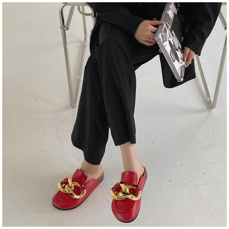 New Design Gold Chain Women Slipper Closed Toe Slip On Mules Shoes Round Toe Low Heels Casual Slides Flat Sandals Slip On Slide Sandals Elegant Heels Slides Slippers