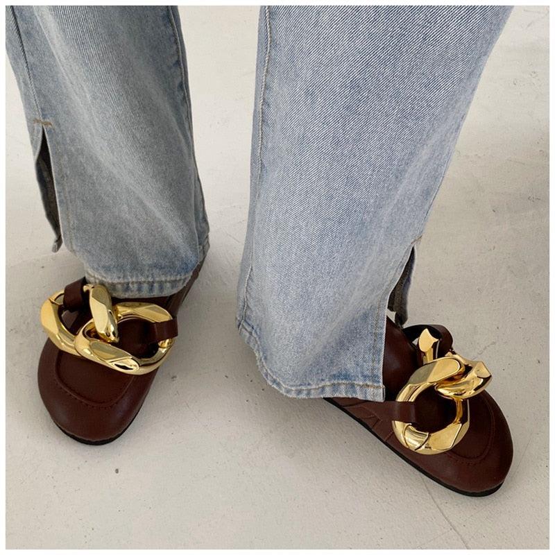 New Design Gold Chain Women Slipper Closed Toe Slip On Mules Shoes Round Toe Low Heels Casual Slides Flat Sandals Slip On Slide Sandals Elegant Heels Slides Slippers