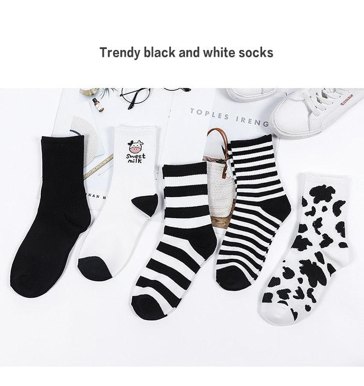 New Fashion Cow Print Cute Animals White Cartoon Socks Cute Happy Socks Unisex Fashion Socks Cow Style Breathable Socks For Men And Women