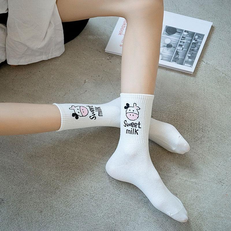 New Fashion Cow Print Cute Animals White Cartoon Socks Cute Happy Socks Unisex Fashion Socks Cow Style Breathable Socks For Men And Women