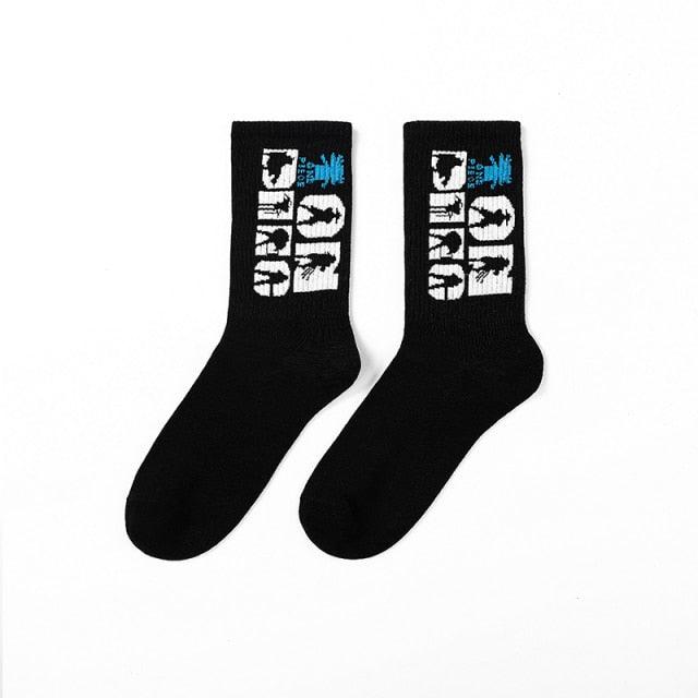 New Fashion Stylish Basketball Men Socks Cotton Hip-hop Female Sports Socks Combed Out Of Pure Cotton High Quality Harajuku Cool Funny Unisex Crew Socks For Men And Women