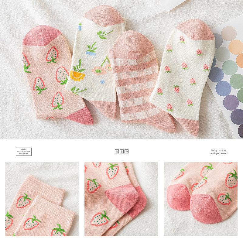 New Harajuku Style Kawaii Woman Socks Cotton Socks Novelty Socks with Strawberry and Flower Funny and Pink Socks Running And Climbing Socks For Men And Women