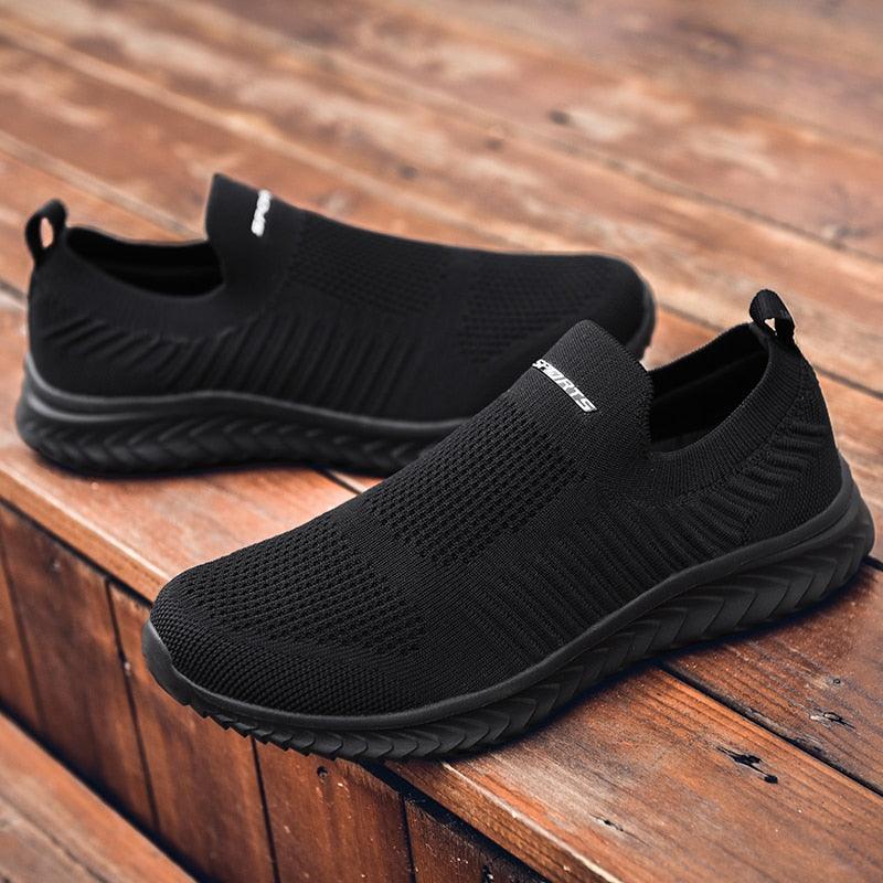 New Men Sneakers Light Fashion Casual Shoes Slip-On Comfortable Women Pink Couple Shoes Outdoor Walking Footwear Non-Slip Running Climbing Shoes Sneakers