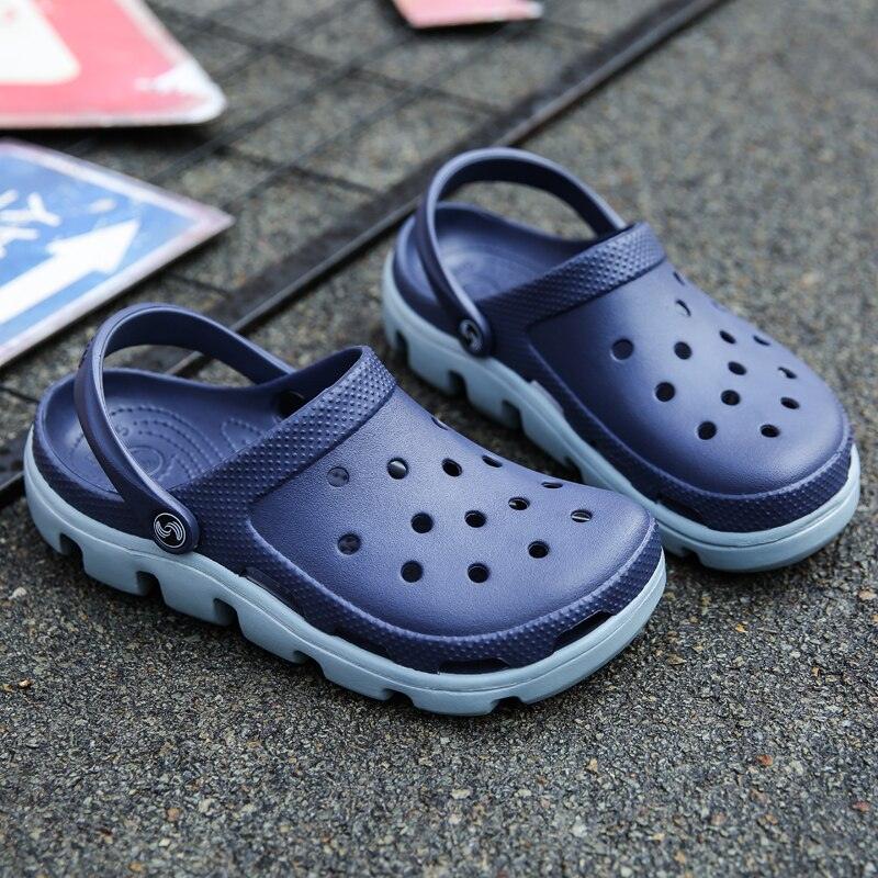 New Mens Summer Slippers Beach Sandals Jelly Shoes Men Outdoor Sandals Hollow Clogs Adjustable Garden Slippers House Shoes Durable Lightweight Beach Clogs