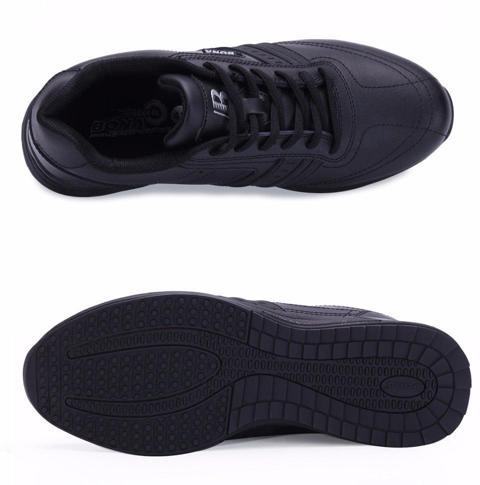 New Popular Stylish Mens Casual Shoes Lace Up Comfortable Men Soft Lightweight Outsole Sneakers Spring Flats Trainers Outdoor Mens Casual Sports Sneakers