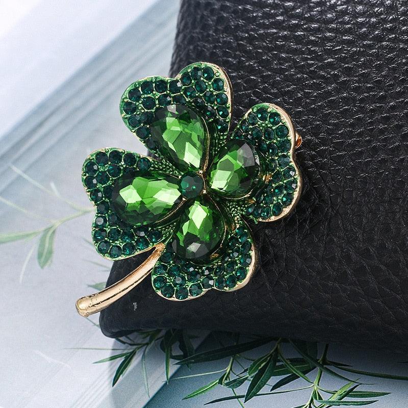 New Rhinestone Flower Brooches For Women Large Lucky Four Leaf Clover Holiday Party Brooch Christmas Scarf Pin For Women Girls Simple Design Fashion Crystal Jewelry Wedding Elegant Brooches Luxury Jewelry