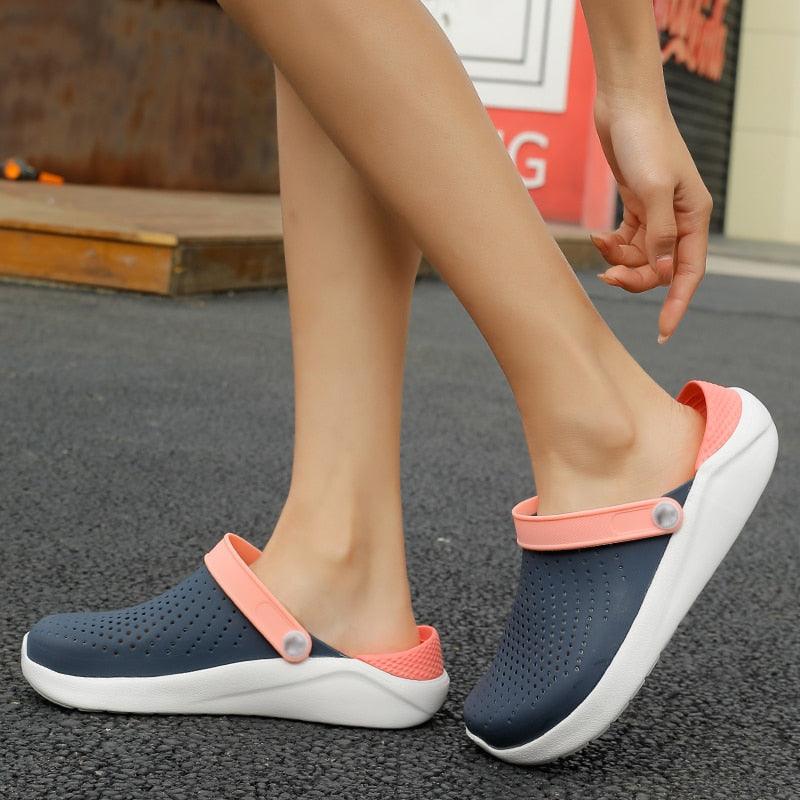 New Sandals Mens Hole Shoes Women Sandals Clogs Unisex Garden Shoes Gray Water Shoes Lightweight Sandals Slip On Summer Beach Pool Shower Shoes