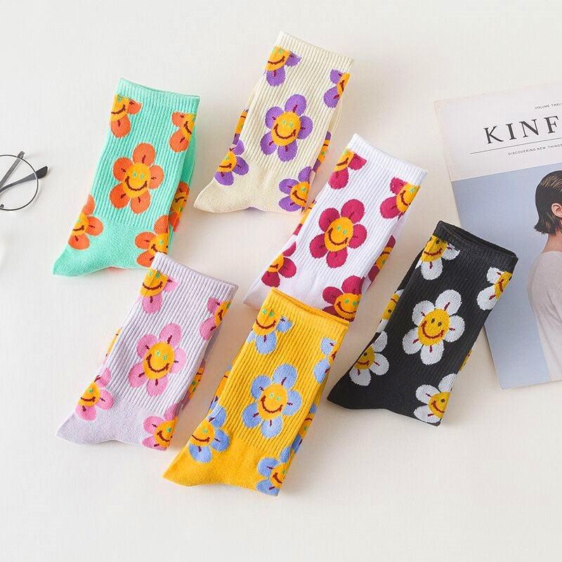 New Style Cartoon Flower Women Socks Kawaii Socks Breathable Spring Autumn Casual Socks Beautiful Girls Socks For Women