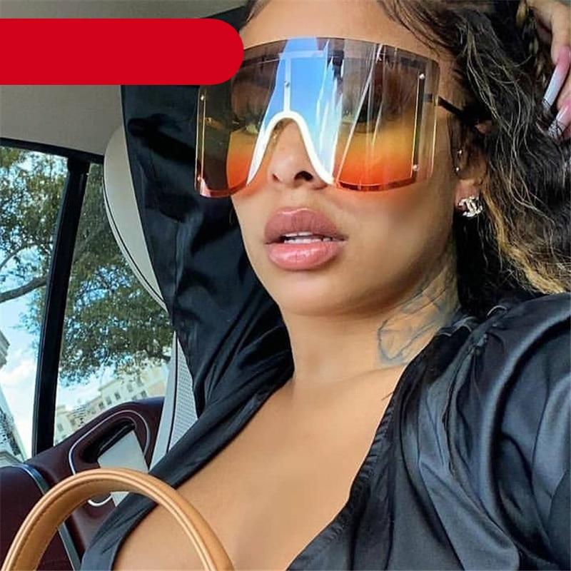 Oversized Women Blue & Yellow Gradient Sunglasses New Design New Fashionable Rimless In Metal For Female New Shades New Luxury & Design Personality Eyewear