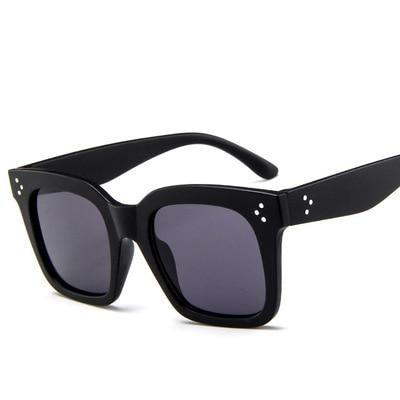 Oversized Women Square Retro Sunglasses Women Elegant Glasses For Women Luxury Eyeglasses Design Women/Men Ladies Fashion Comfortable Sunglasses