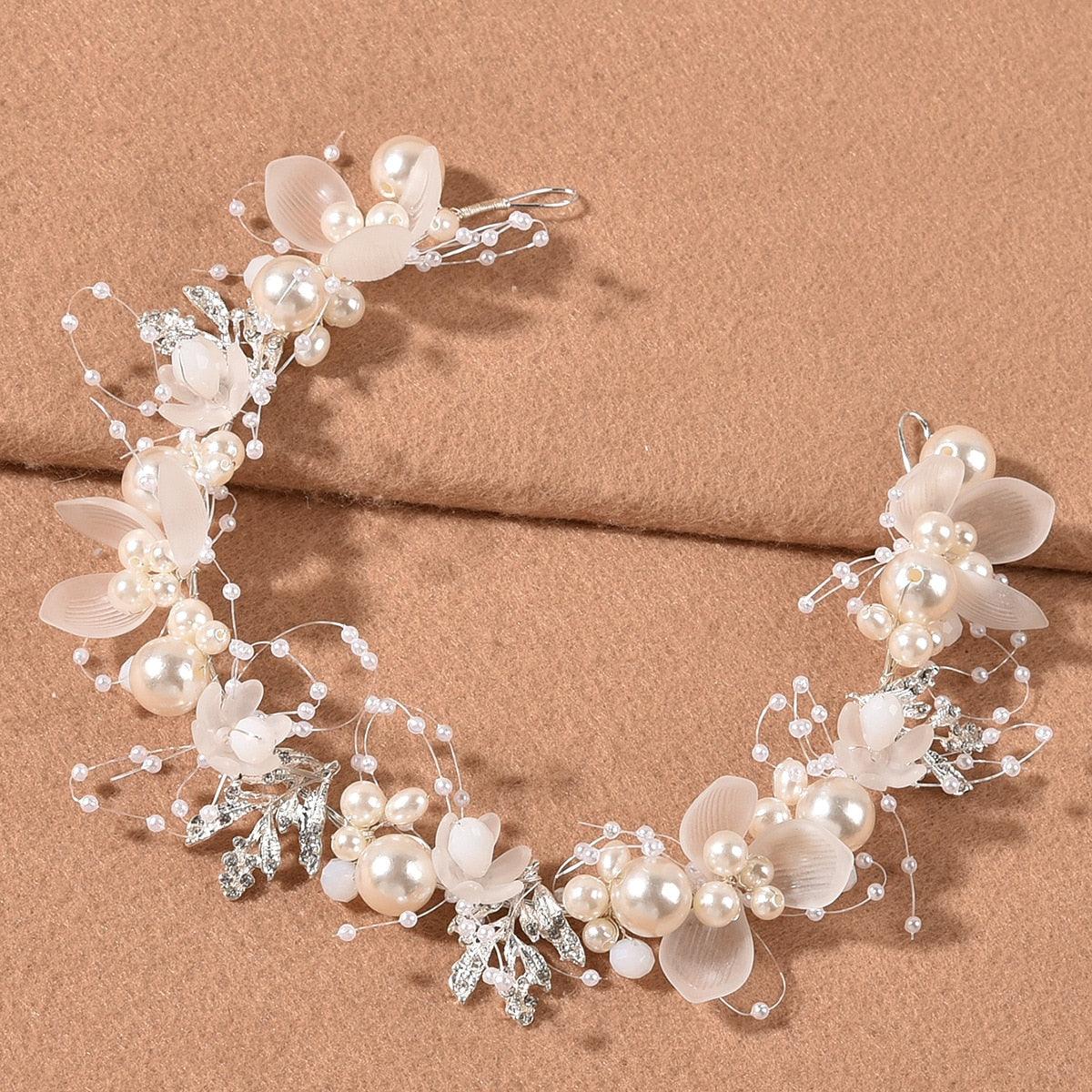 Pearls Headbands For Women Girls Bride Wedding Hairbands White Flower Tiaras And Crowns Fashion Headdress Hair Jewelry Luxurious Pearl Rhinestone Hair Jewelry For Women Handmade Tiara Bridal Hair Bands Wedding Hair Accessories