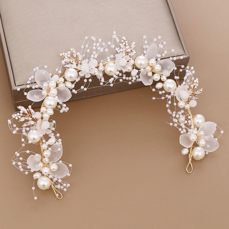 Pearls Headbands For Women Girls Bride Wedding Hairbands White Flower Tiaras And Crowns Fashion Headdress Hair Jewelry Luxurious Pearl Rhinestone Hair Jewelry For Women Handmade Tiara Bridal Hair Bands Wedding Hair Accessories