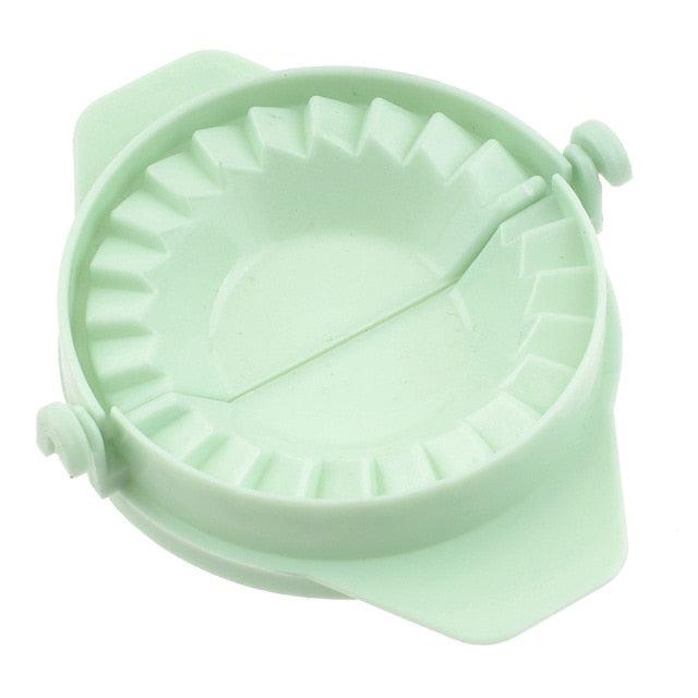 Plastic Dumpling Molds Food Maker Dough Press Pie Hand Mould Creative Tools Kitchen Accessories Dumpling Maker Stuffed Dumpling Plastic Mold Filling Cooking Tool Kitchen Accessories