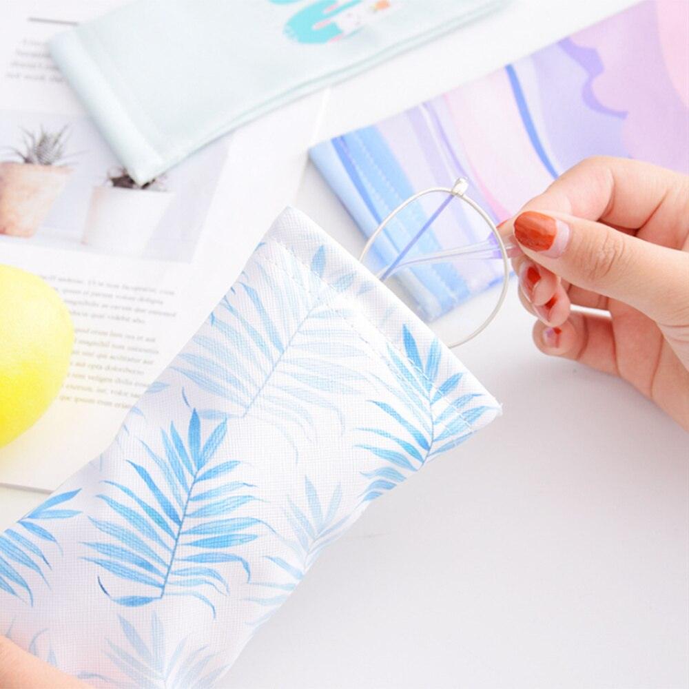 Portable Travel Glasses Pouch Eyeglasses Protector Bag Sunglasses Cases Protection Carry Eyewear Squeeze Top Sunglasses Pouch Eyeglass Cases Eyeglass Holder Storage