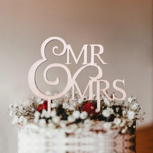 1Pcs Hollow Letter Love Just Married Mr & Mrs Cake Topper Mr and Mrs Cake Toppers Wooden Wedding Cake Topper Party Cake Decoration Mr And Mrs Cake Topper Bride and Groom Wooden Wedding Cake Topper For Wedding Party Supplies