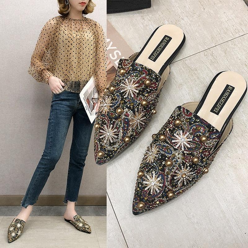 Luxury Women Mules Ladies Summer Slippers Women Shoes New Low Heels Flat Casual Shoes Woman Flip Flops Mules For Women Slip On Flats Loafers Pointed Toe Womens Mules