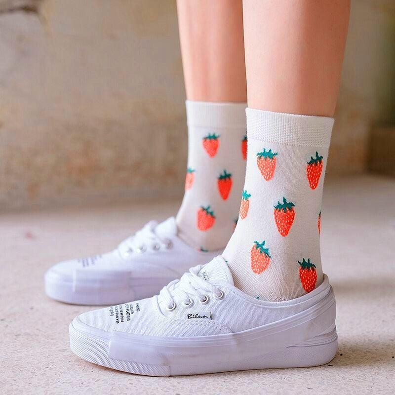 Women Funny Socks Spring Autumn Cartoon Socks Avocado Lemon Watermelon Peach Strawberry Banana Casual Socks Combed Out Of Cotton Soft Socks For Men And Women