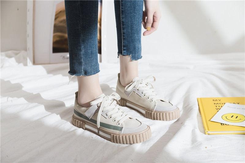 Womens New Spring Fashion Canvas Casual Flats Striped Vulcanize Fashion Style Sneakers Low-Cut Trainers Canvas Flat Sneakers Casual Slip On Canvas Comfortable Design