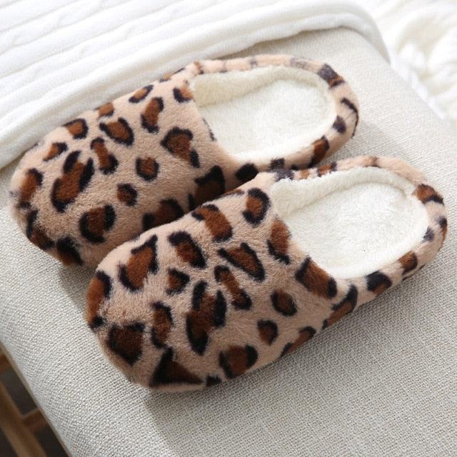 Women Indoor Slippers Warm Plush Home Slipper Autumn Winter Woman House Flat Floor Soft Slipper Silent Slides Plush Fleece Insole Fluffy Slippers For Indoor Home Bedroom