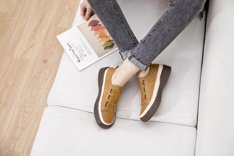 Luxury Leather Womens Sneakers Spring Shoes New Genuine Leather Casual Women Fashion Flat Girl Student Shoes Comfortable Women's Casual Flats Elegant Soft Walking Sneakers