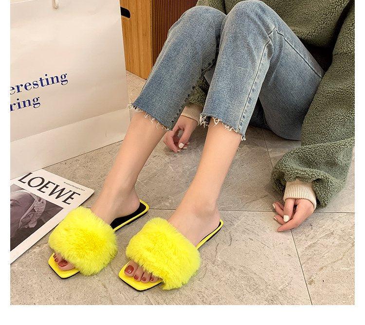 Spring Summer Fluffy Fur Slippers Shoes Woman Plush Fur Slip On Flip Flop Flat Furry Fur Slides Outdoor Sandals Furry Slides Summer Sandals Open Toe Indoor Outdoor Fluffy Slides