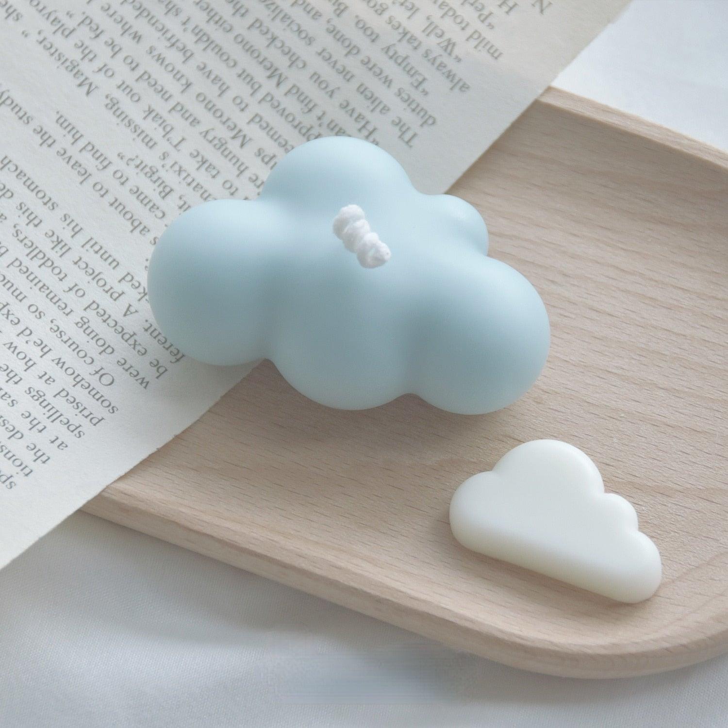 Small Scented Cloud Shape Birthday Candle Handmade Scented Candle Hand Poured Decorative Candle Aesthetic Candle Room Decor For Home Use Bedroom Romantic Soy Candle Home decoration Mother's Day Gifts