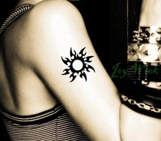 Elegant Waterproof Tattoo Sticker Sun Moon Fake Tatto Fashion Moon Temporary Fun Sun Wave Magic Tatoos For Womens Mens