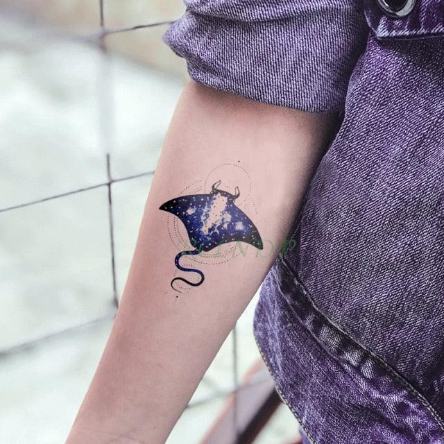 Elegant Waterproof Tattoo Sticker Sun Moon Fake Tatto Fashion Moon Temporary Fun Sun Wave Magic Tatoos For Womens Mens