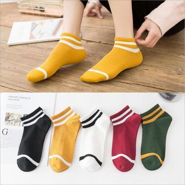 5 Pairs Fashion Unisex Cute Cartoon face Patterned Long Socks Soft Breathable Cotton Material Sport Summer Warm Winter Funny Harajuku Socks For Men And Women