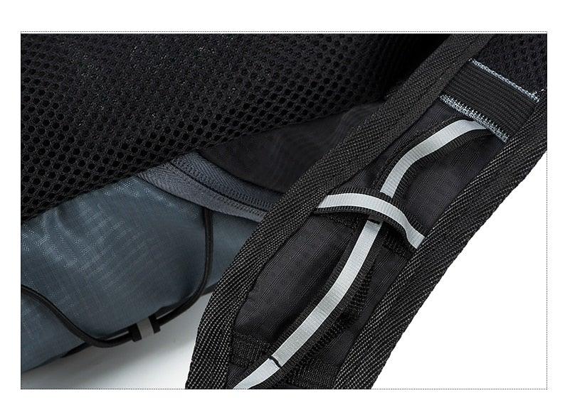 Bike Bags Portable Waterproof Backpack Cycling Water Bag Outdoor Sport Climbing Hiking Pouch Hydration Backpack  Bike Backpack  Mountain Biking Daypack Cycling Hiking Bicycle 10L