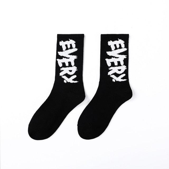 New Fashion Stylish Basketball Men Socks Cotton Hip-hop Female Sports Socks Combed Out Of Pure Cotton High Quality Harajuku Cool Funny Unisex Crew Socks For Men And Women