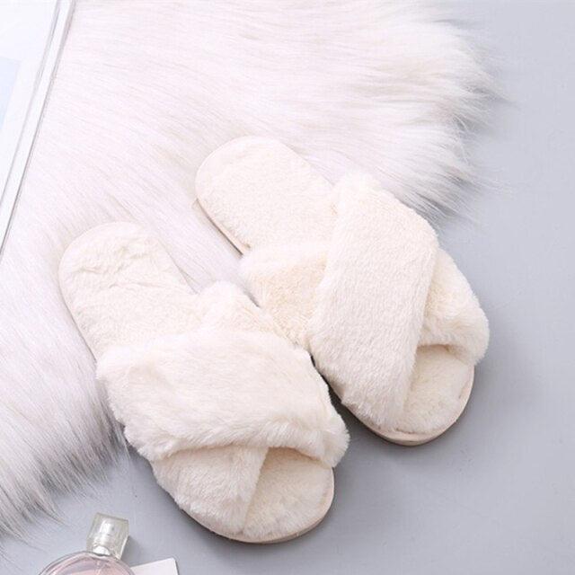 Fluffy Slippers Women Cozy Faux Fur Cross Indoor Floor Slides Flat Soft Furry Shoes Fluffy Furry Fur Slippers Flip Flop Open Toe Cozy House Memory Foam Sandals Slides Soft Flat Comfy Slippers