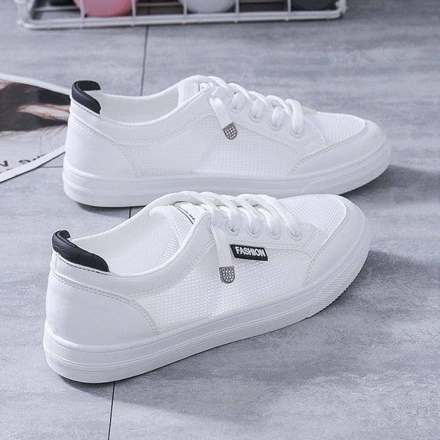 Women's White Casual Sneakers Spring  Summer Breathable Flats Solid Color Mesh Shoes Fashion White Flat Sneakers Women Workout Tennis Walking Gym Fashion Sneakers