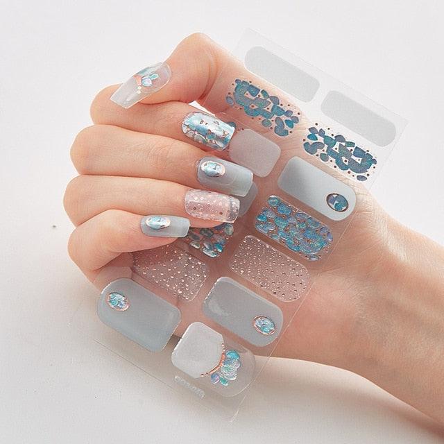 New Year Patterned Nail Decor Nail Polish Nail Art Stickers Full Beauty Sticker for Nails Nail Accessorie Christmas Nail Sticker 3D Nail Art Stickers Decal Slider Template Diy Nail Tool Decorations Nail Art Design Self Adhesive Luxury Designer Nail Sticke