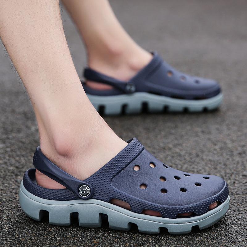 New Mens Summer Slippers Beach Sandals Jelly Shoes Men Outdoor Sandals Hollow Clogs Adjustable Garden Slippers House Shoes Durable Lightweight Beach Clogs