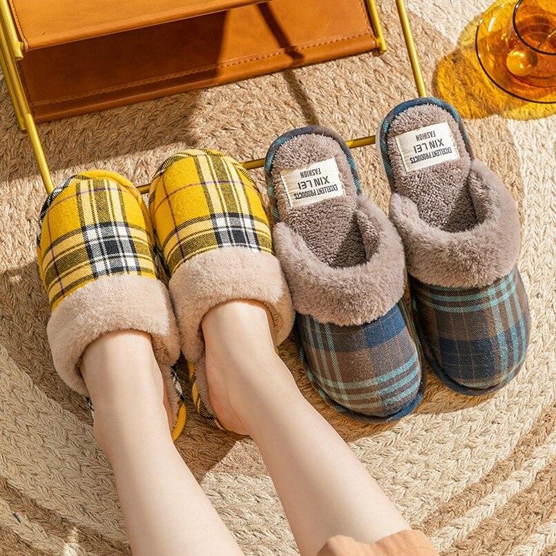 Women Fur Slippers Winter Warm Shoes Suede Plush House Indoor Outdoor Men Couples Cotton Cozy Comfy Faux Fur Slip-On Women House Shoes Memory Foam Suede Fluffy Comfort Plush Anti-Slip Slippers