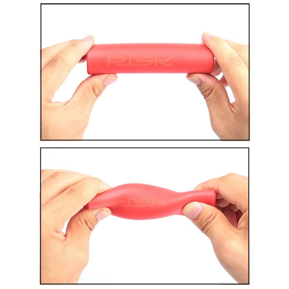 Bicycle Handlebar Cover Silicone Non Slip Bike Handle End Grips Bicycle Parts Soft Sponge Non-Slip Bicycle Handle With End Holding Shock Resistance Absorbent Comfortable Bike Accessories