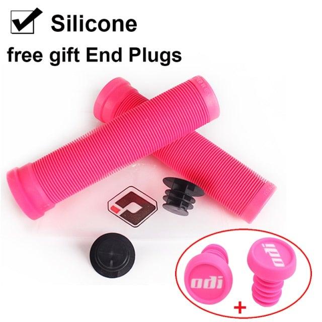 Silicone Bicycle Grips Road Bike Handlebar Grip With Rubber Handle Bar End Plug Bicycle Silicone Foam Grips Memory Foam Technology And Ergonomic Design Anti-Slip Shockproof And Weather Resistant Bicycle Handles