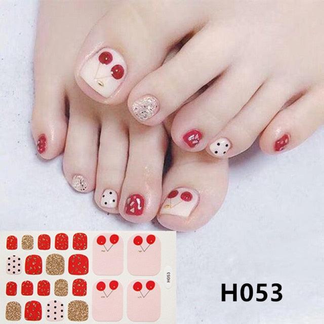 Flake Nail Art Sticker Strawberry Glitter Nail Cover Multicolor Nail Art Full Adhesive Sticker Tips Manicure Nail Art Stickers Decals Women Metal Golden Line Nail Full Nail Wraps for Women Nail Art with Nail File Solid Color Nail Polish Strips Sticker