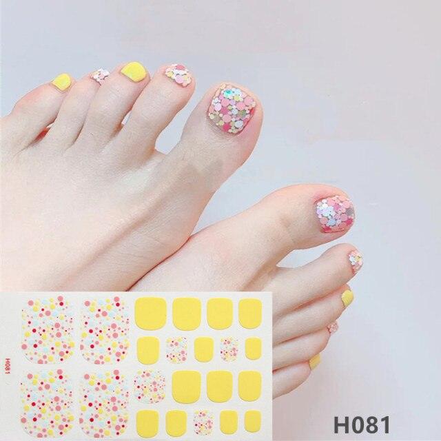 Flake Nail Art Sticker Strawberry Glitter Nail Cover Multicolor Nail Art Full Adhesive Sticker Tips Manicure Nail Art Stickers Decals Women Metal Golden Line Nail Full Nail Wraps for Women Nail Art with Nail File Solid Color Nail Polish Strips Sticker