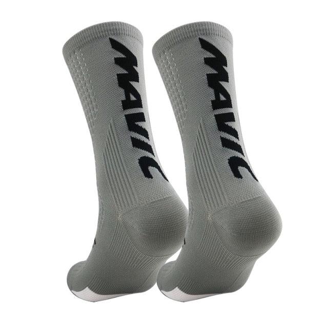 Professional Unisex Cycling Socks For Men And Women Outdoor Sports Socks Cycling Socks Breathable Men Women Climbing Hiking Walking Running Socks