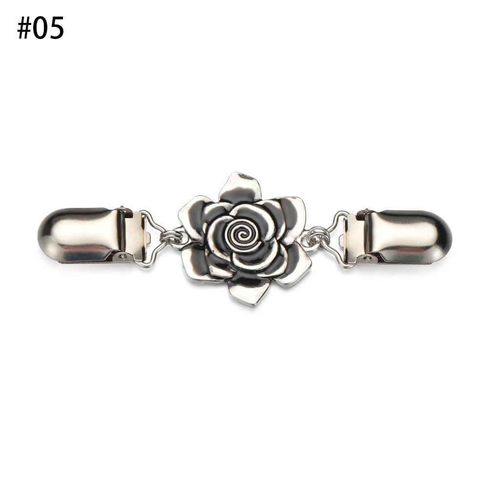 Retro Collar Clips Metal Brooch Pins Floral Scarf Buckle Clip Sweater Shawl Clip Metal Flower Safety Brooch Clip Women Flower Sweater Blouse Shawl Clips Shirt Collar Shawl Brooch Retro Clasps Charm Accessories Gift