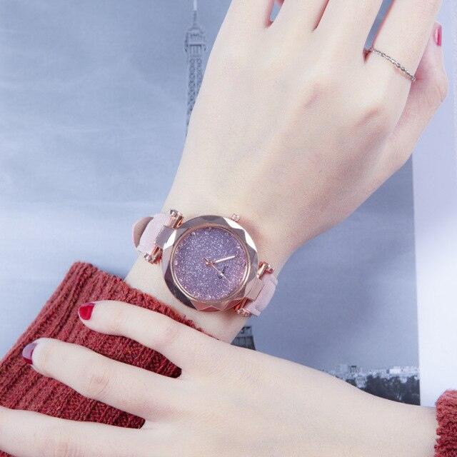 Shiny Luxury Student Watch Womens Star Quartz Watch Fashion Casual Womens Watch Bracelet Set Dial Woman Children Set Bracelet Watch Leather Band Luxury Quartz Watches