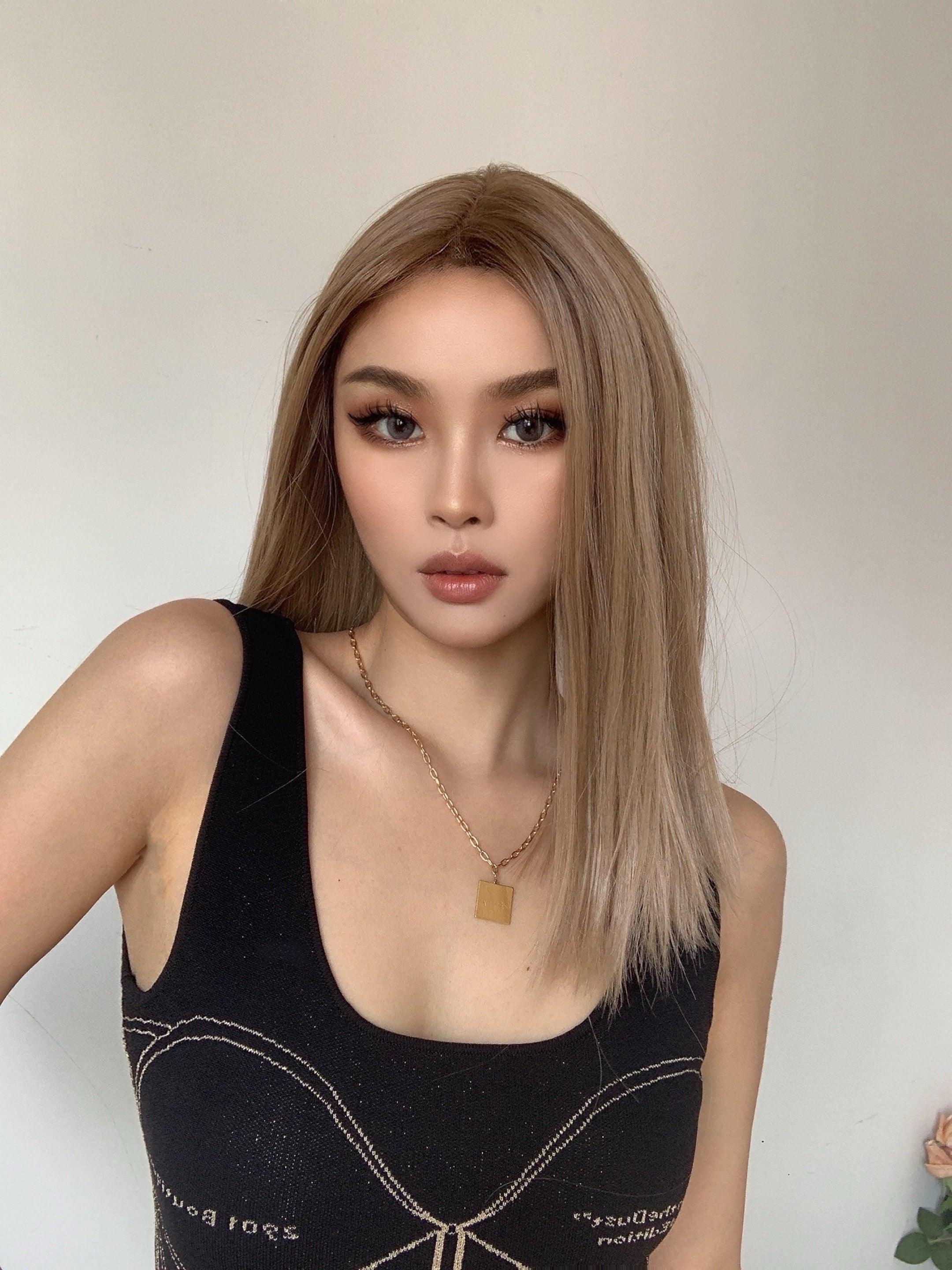 Short Straight Lace Front Synthetic Wigs Blonde Shoulder Length Natural Wigs Daily Cosplay Party Wigs for Women Wigs For Black Women Wigs For Cosplay