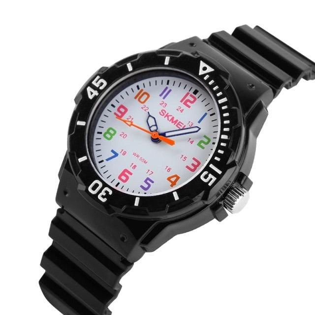 Simple Casual Kids Watches 5bar Waterproof Quartz Wristwatches Kids Clock Analog Watch Waterproof Time Teaching Boys Girls Watch Soft Band Learning Time Wrist Watch