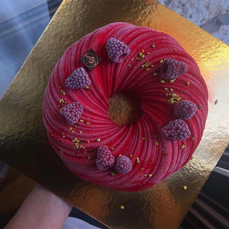 Spiral Donut Dessert Silicone Cake Mold Homemade Party Chocolate Pastry Mould Decorating Tray Baking Tools Round Swirl Cake Mold For Baking Amazing Dessert Art Silicone 3D Mould