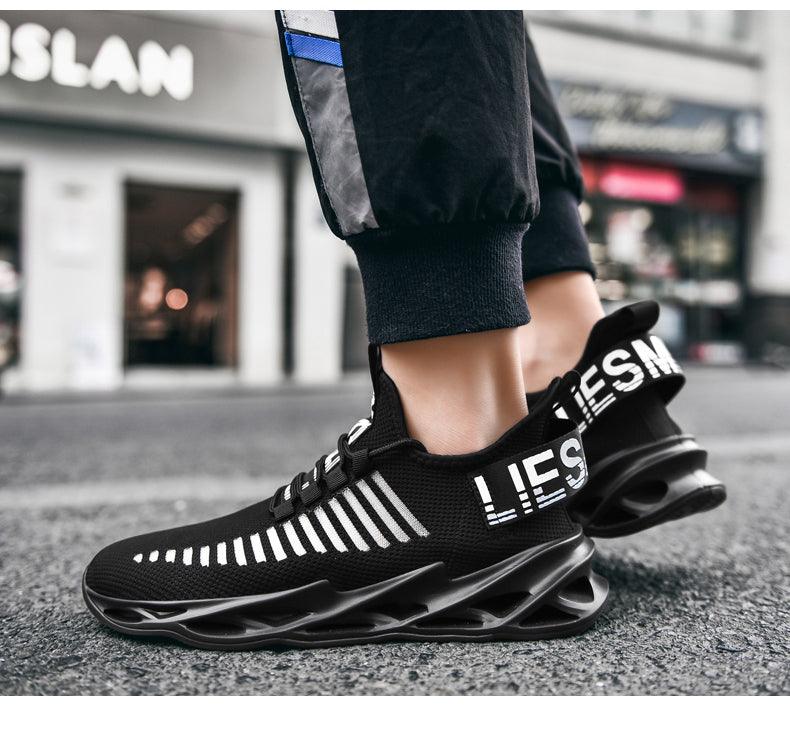 Sport New Mens Sneakers Breathable Running Shoes Outdoor Running Tennis Blade Sneakers Sport Fashion Comfortable Casual Couples Gym Mens Casual Walking Sneakers