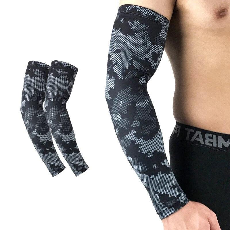 Sports Compression Arm Sleeve Basketball Cycling Arm Warmer Long Sun Sleeves For Men & Women Perfect For Cycling Driving Running Basketball Football & Outdoor Activities Summer Running UV Protection Volleyball Arm Covers