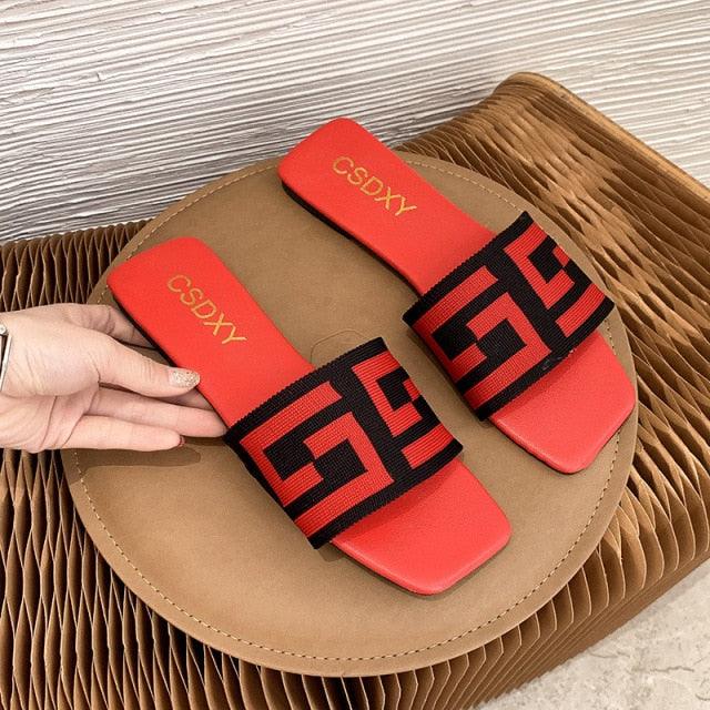 Summer Design Women Slippers Fashion Flat Heels Sildes Shoes Women's Flat Sandals Strap Slide Sandals Open Toe Comfortable Soft Luxury Slide Sandals Simple Cotton Fabric Straps Open Toe Flat Sandal For Womens